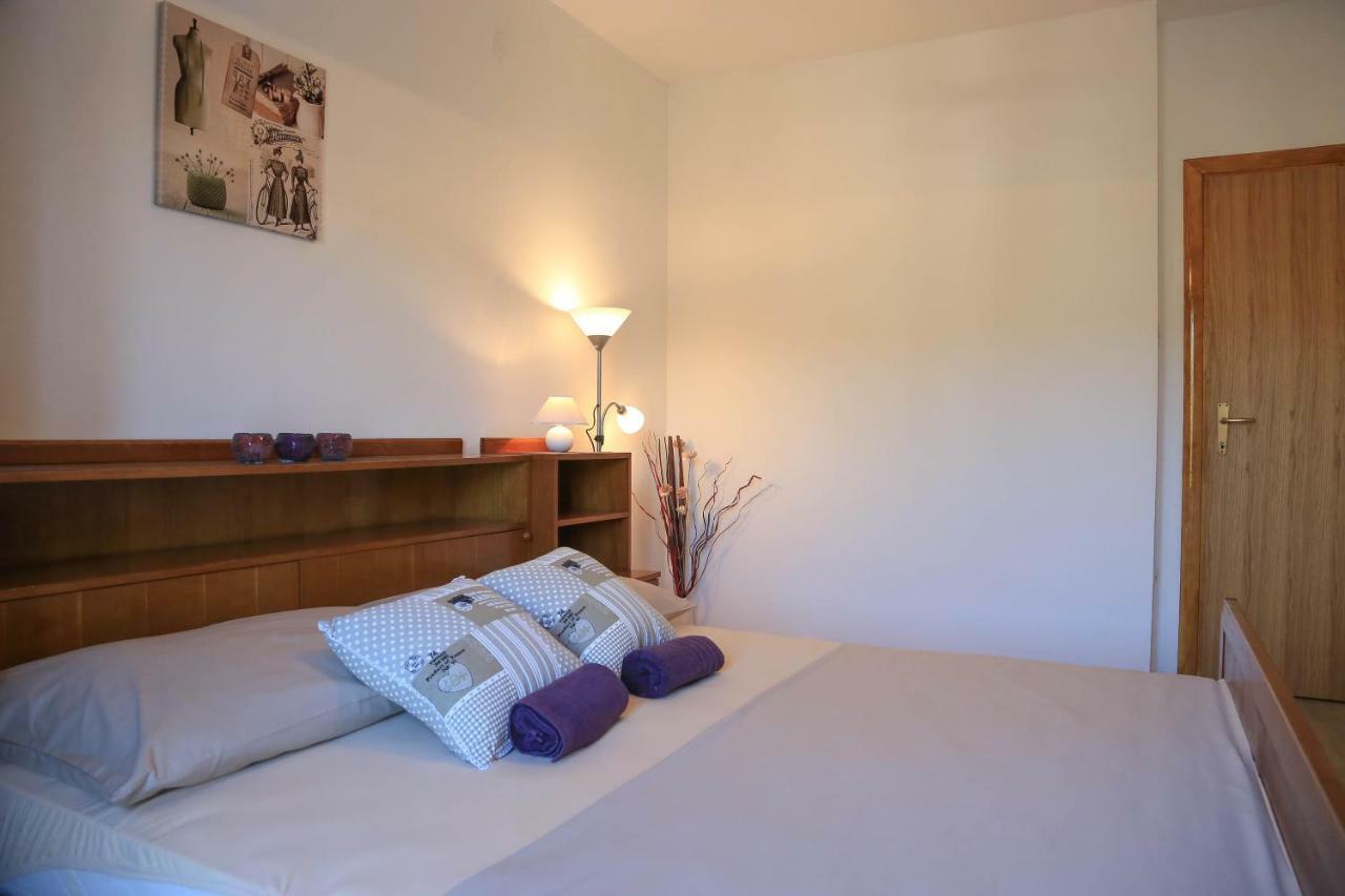Marivo Guest House Molunat Kültér fotó